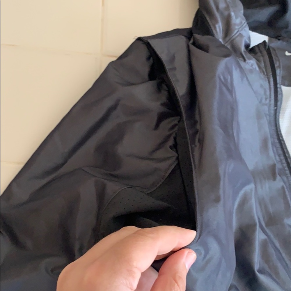 Nike zip up jacket - Picture 3 of 8